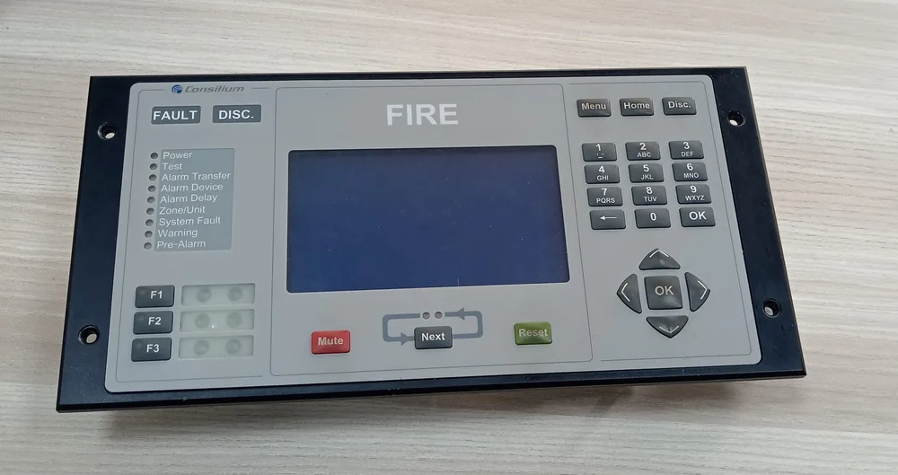 Consilium Salwico CS4000 Fire Alarm Control Panel Art. No. 46200 Rev. R1F Consilium Salwico CS4000 Fire Alarm Control Panel Art. No. 46200 Rev. R1F for marine fire detection systems.